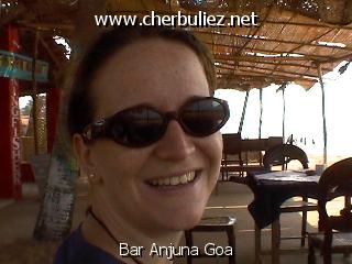 légende: Bar Anjuna Goa
qualityCode=raw
sizeCode=half

Données de l'image originale:
Taille originale: 109123 bytes
Heure de prise de vue: 2002:02:06 10:42:12
Largeur: 640
Hauteur: 480
